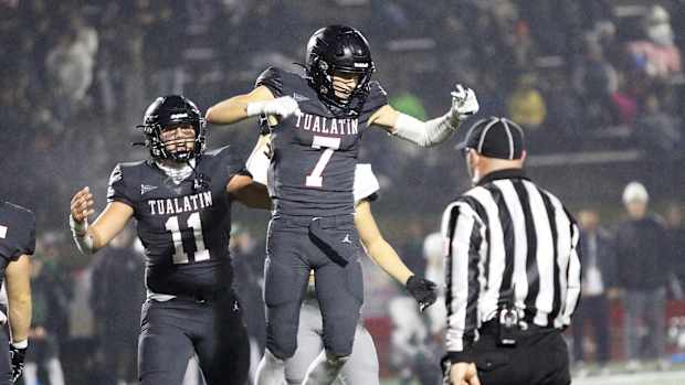 Tualatin Tigard football Oregon October 28 2022 Dan Brood 30